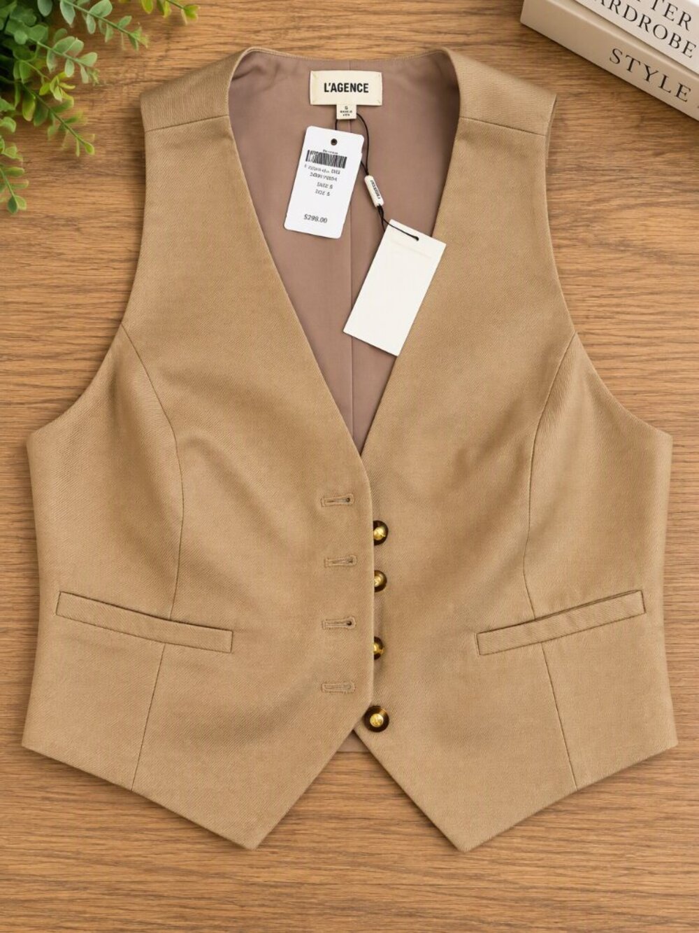 L'AGENCE NWT Camel Tailored Vest Gold Button Waistcoat Size Small